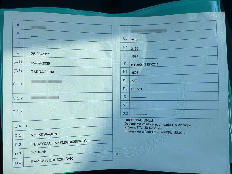 Volkswagen Touran 1.6 TDI Advance — zdjęcie 15