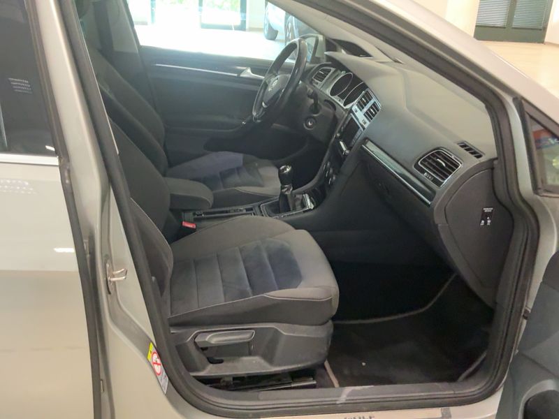 Volkswagen Golf VII 2.0 TDI Highline BlueMotion Tech — zdjęcie 11