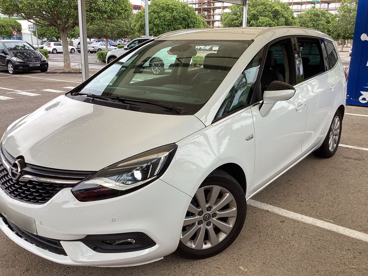Opel Zafira 2017