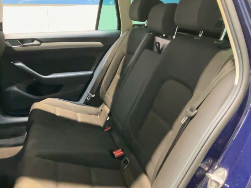 Volkswagen Passat 2.0 TDI Comfortline BlueMotion Tech 2017 – снимка 19