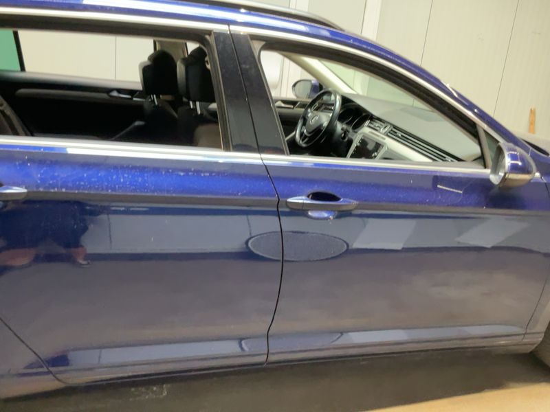 Volkswagen Passat 2.0 TDI Comfortline BlueMotion Tech 2017 – снимка 10
