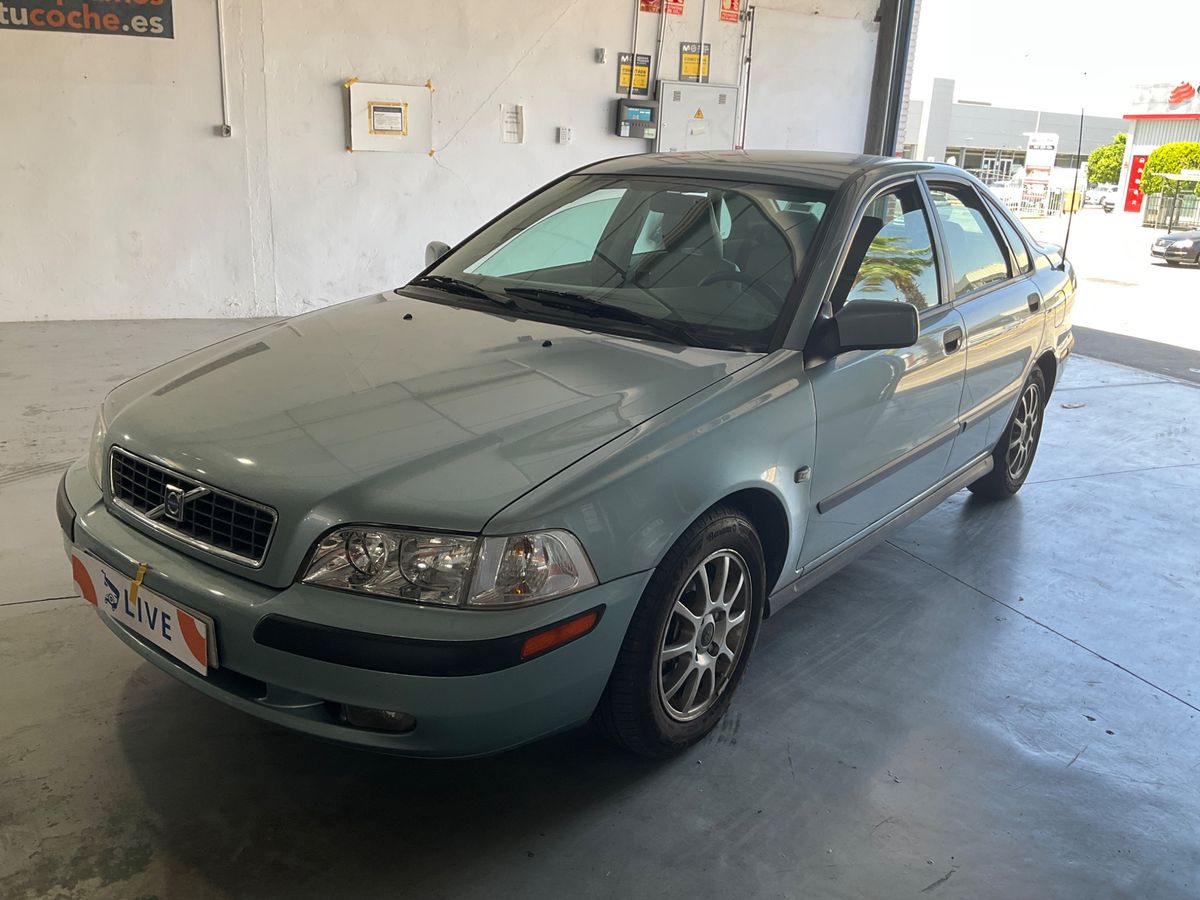 Volvo S40 2003