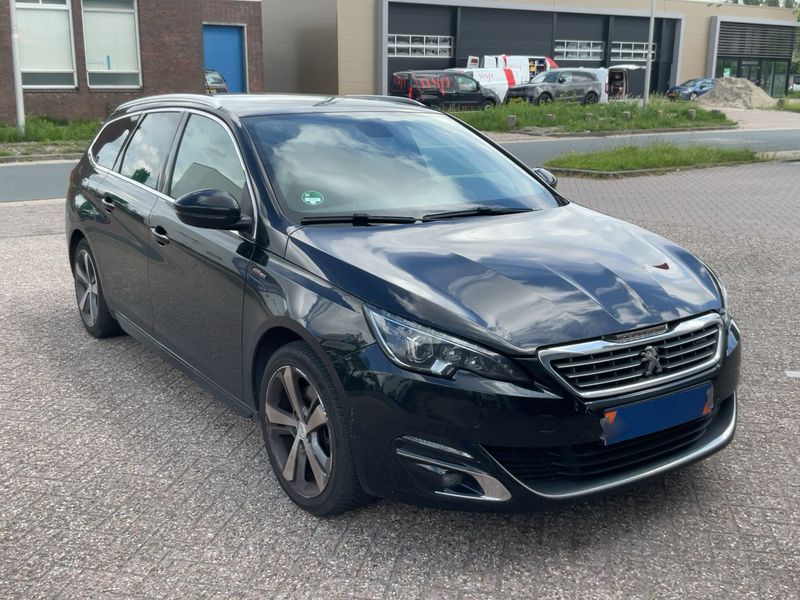Peugeot 308 2.0 Blue-HDi Allure — zdjęcie 8