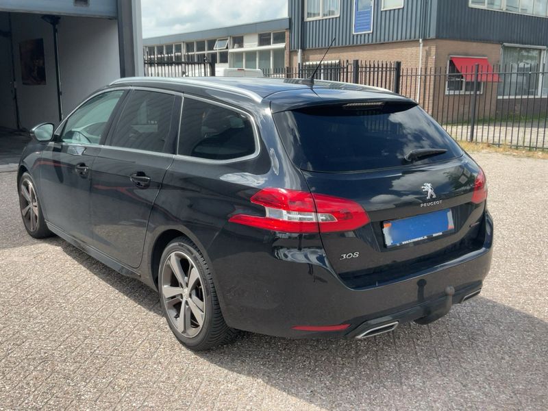 Peugeot 308 2.0 Blue-HDi Allure — zdjęcie 3