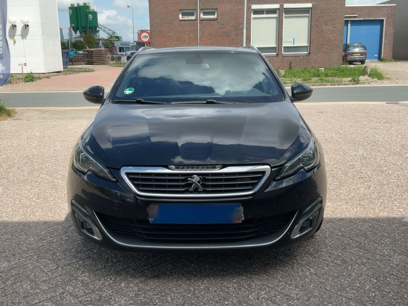 Peugeot 308 2.0 Blue-HDi Allure — zdjęcie 9
