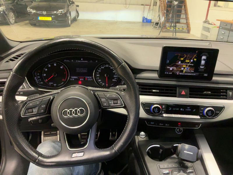 Audi A4 2.0 TFSI ultra Sport — zdjęcie 12