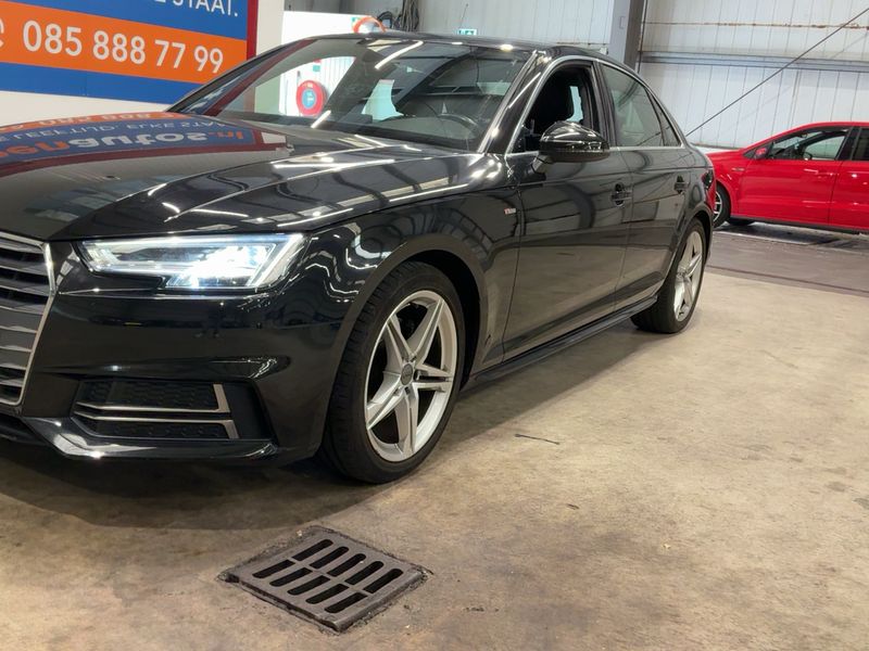 Audi A4 2.0 TFSI ultra Sport — zdjęcie 2