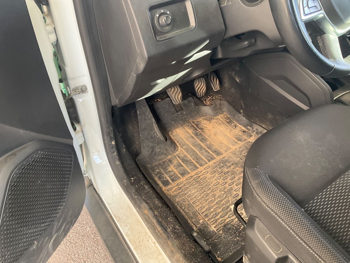Dacia Duster 2020 — photo 39