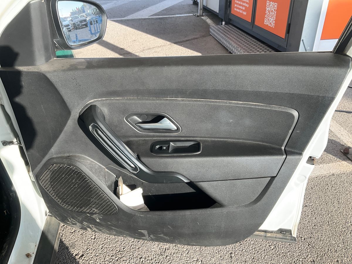 Dacia Duster 2020 — photo 31