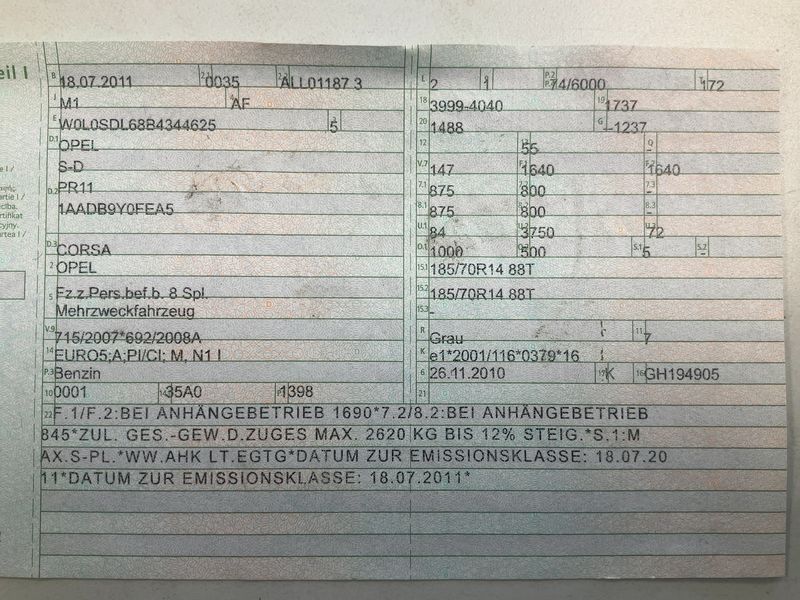 Opel Corsa 1.4 Innovation — zdjęcie 15