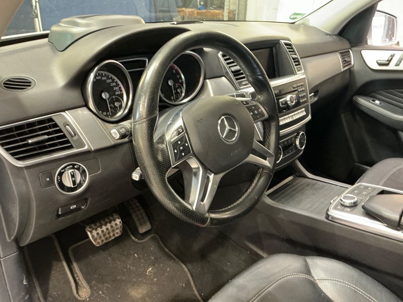 Mercedes-Benz M-Klasse ML 350 CDI BlueTEC 2015 – снимка 26