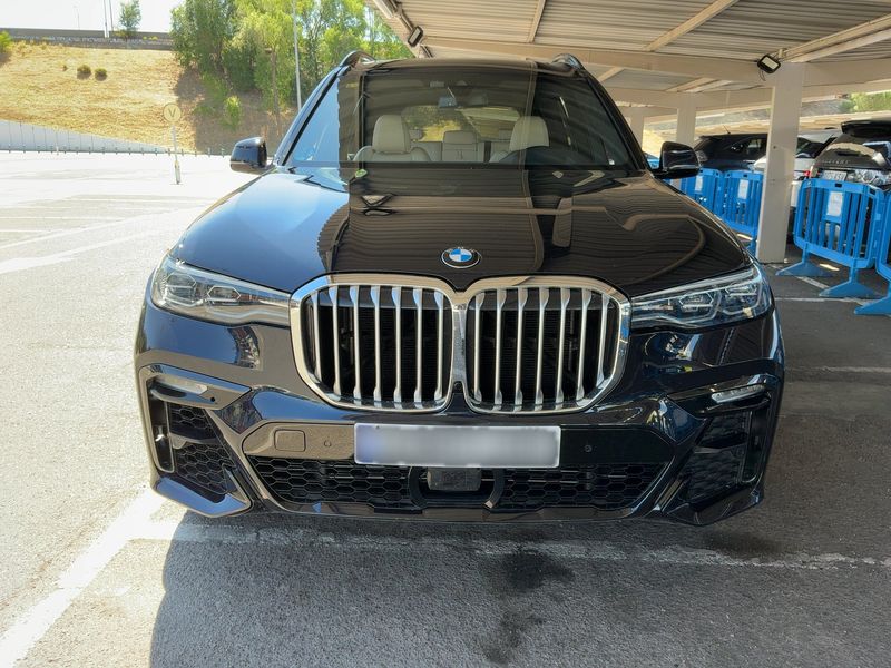 BMW X7 xDrive 40d Mild-Hybrid M Sport — zdjęcie 9