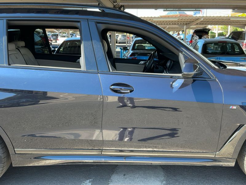 BMW X7 xDrive 40d Mild-Hybrid M Sport — zdjęcie 7