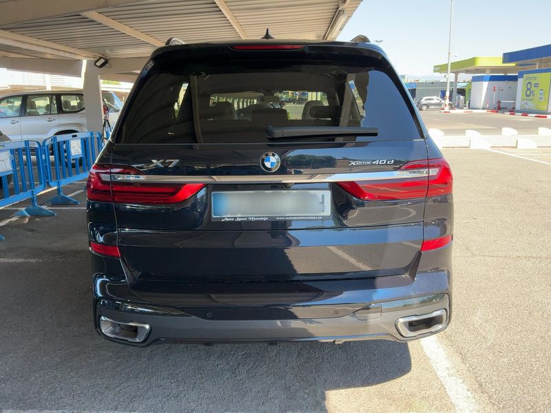 BMW X7 xDrive 40d Mild-Hybrid M Sport — zdjęcie 5