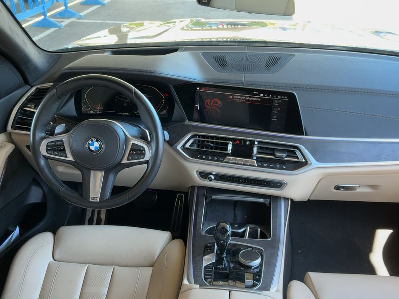 BMW X7 xDrive 40d Mild-Hybrid M Sport — zdjęcie 12