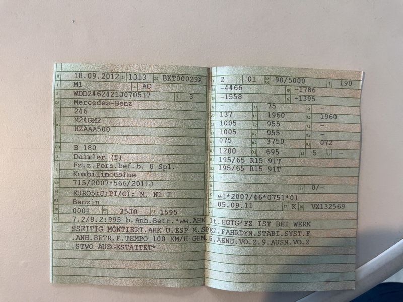 Mercedes-Benz B-Klasse B 180 — zdjęcie 15