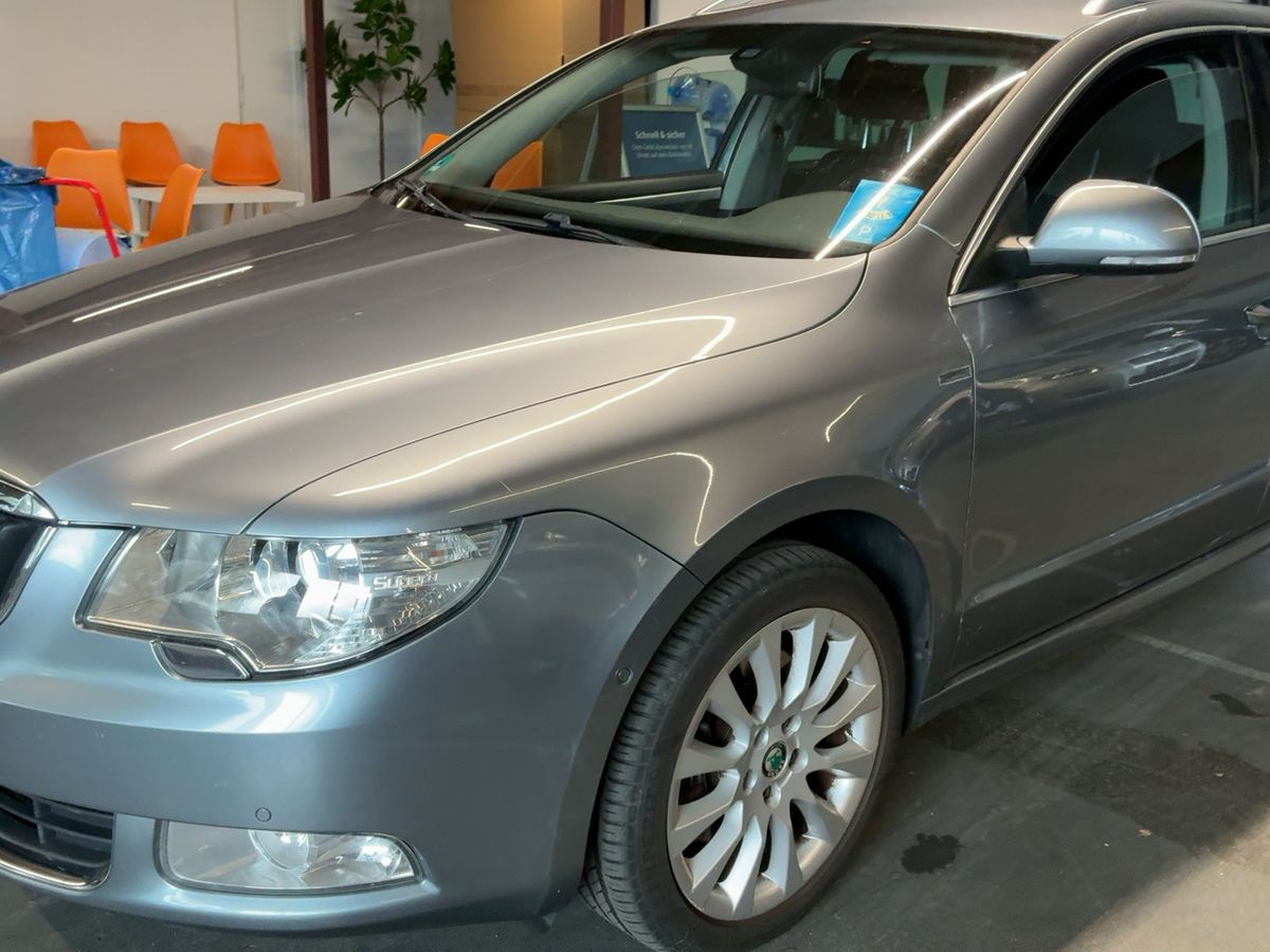 Skoda Superb 2.0 TDI Exclusive