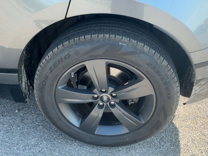 Land Rover Range Rover Velar 2.0 Diesel S R-Dynamic 2019 – снимка 5