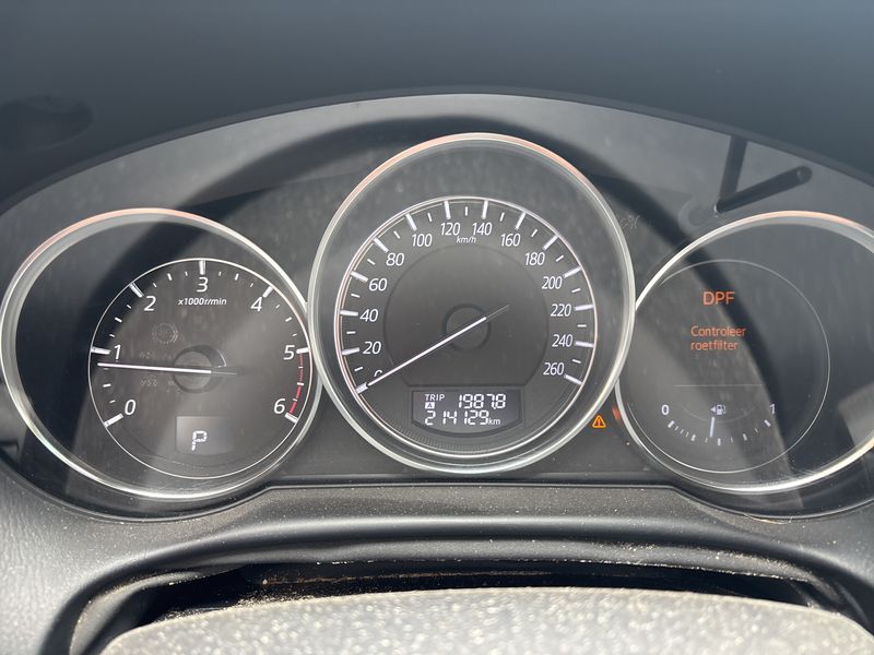 Mazda CX-5 2.2 Turbodiesel Exclusive-Line 2WD — zdjęcie 12