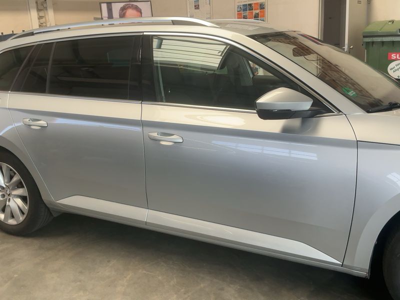 Skoda Superb 2.0 TDI Premium Edition 4x4 2019 – снимка 10