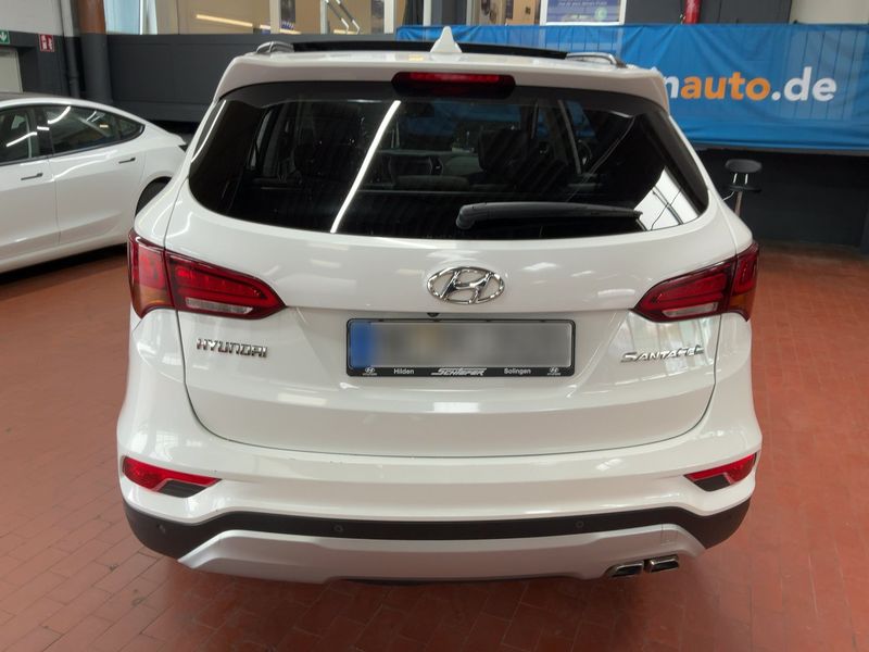 Hyundai Santa Fe 2.2 CRDi Premium blue 4WD — zdjęcie 5