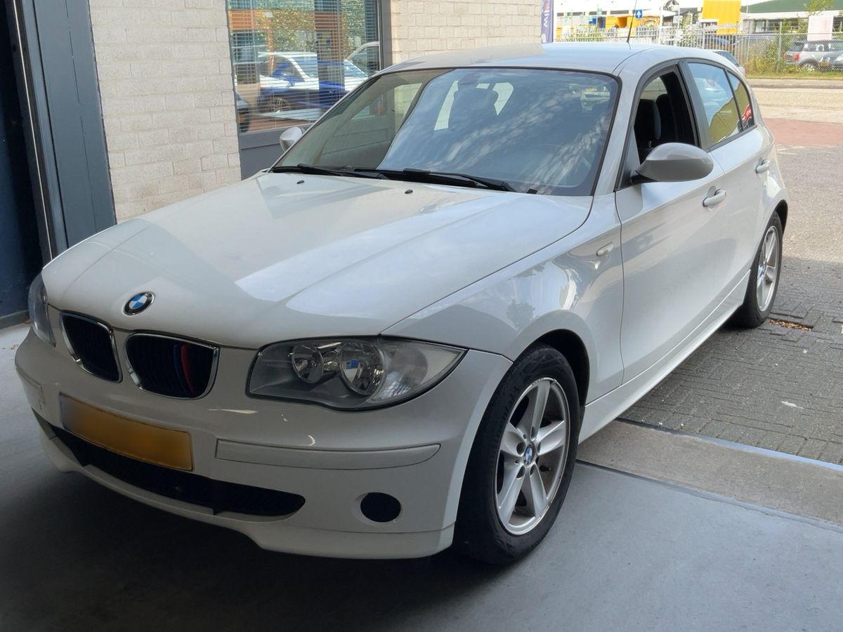 BMW 1er 2005