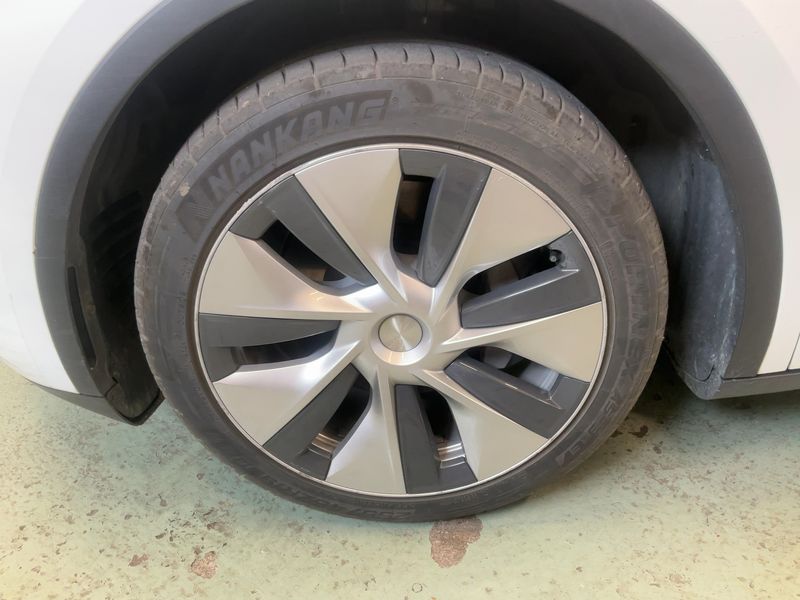 Tesla Model Y Standard Range 2022 – снимка 3