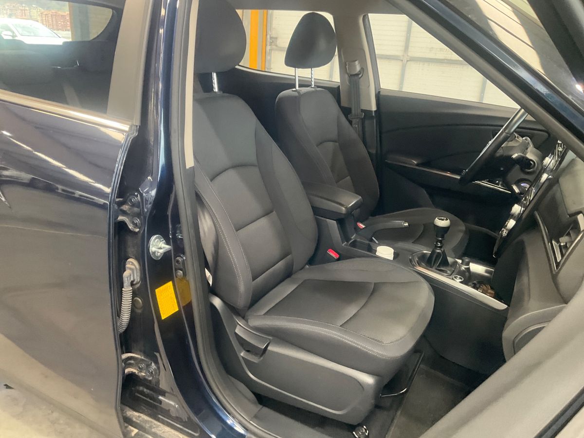 Ssangyong Tivoli 2022 — photo 28