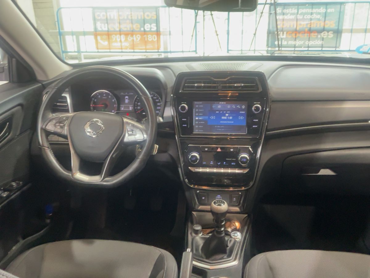 Ssangyong Tivoli 2022 — photo 18