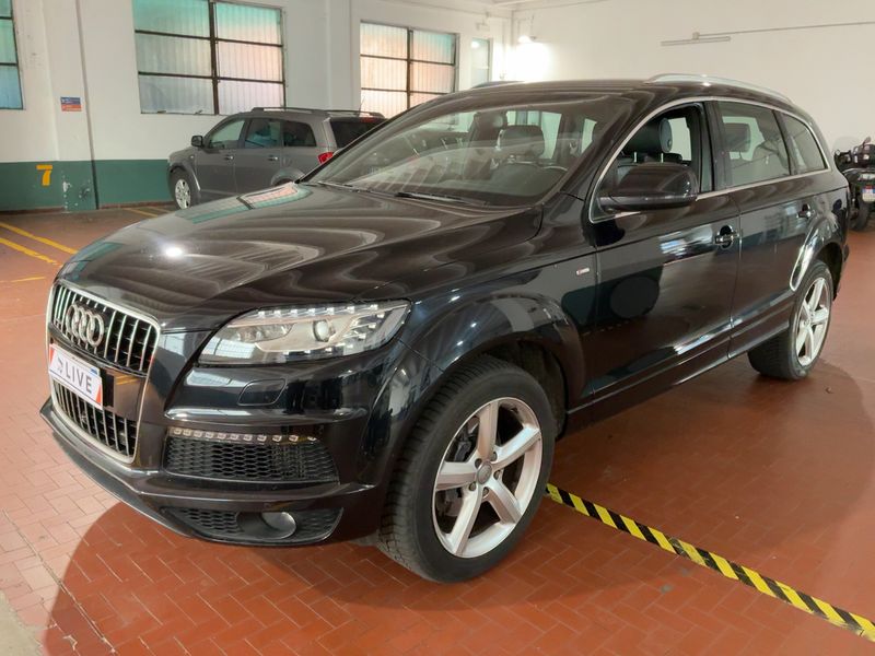 Audi Q7