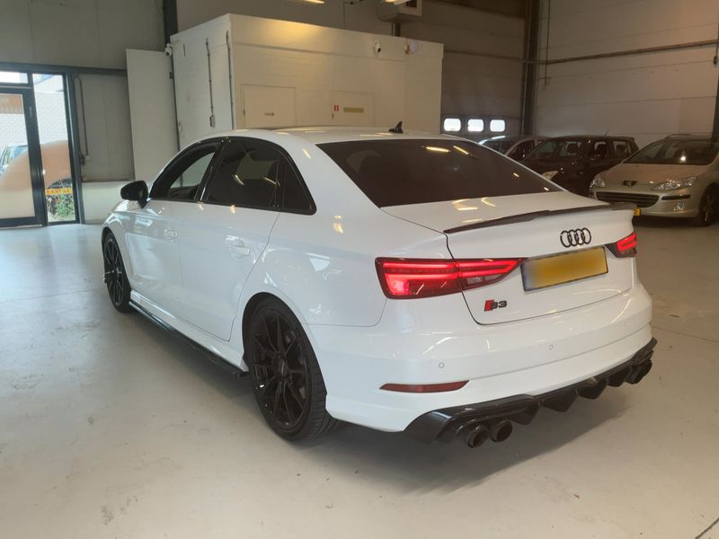 Audi S3 2.0 TFSI quattro — zdjęcie 3