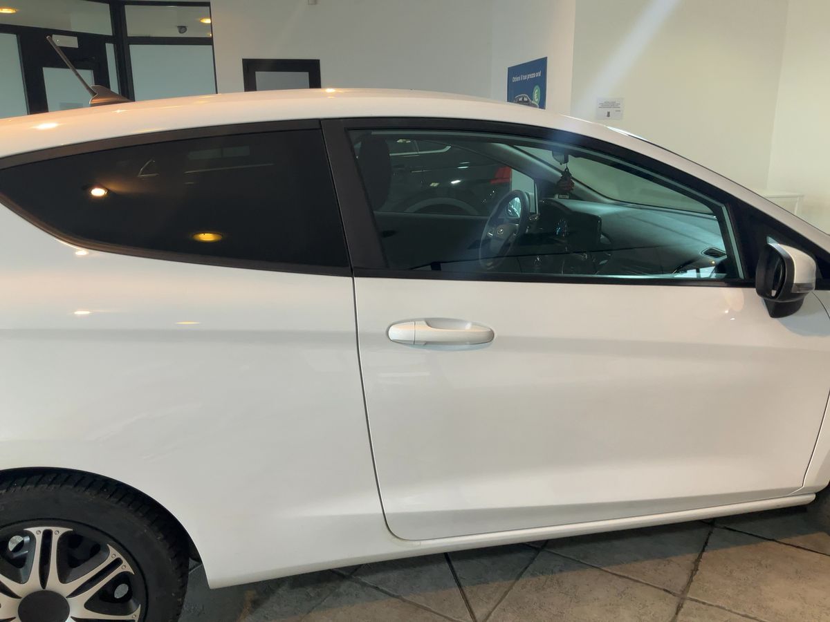 Ford Fiesta 2021 — photo 11