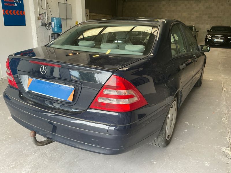 Mercedes-Benz C-Klasse C 220 CDI Classic 2000 – снимка 2