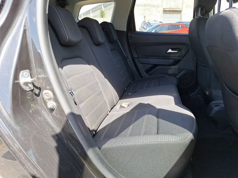 Dacia Duster 1.5 Blue dCi Prestige — zdjęcie 14