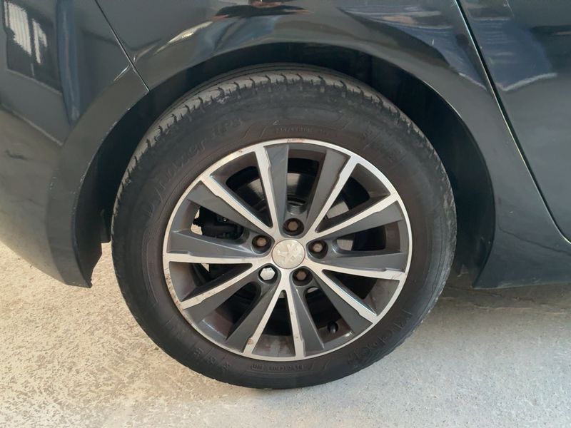 Peugeot 308 1.6 e-HDi Sensation 2014 – снимка 9