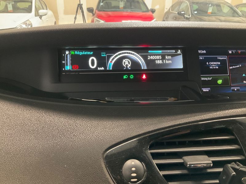 Renault Grand Scenic 1.6 dCi Energy Bose — zdjęcie 13