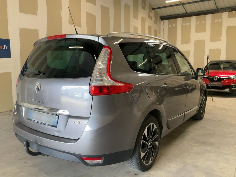 Renault Grand Scenic 1.6 dCi Energy Bose — zdjęcie 6