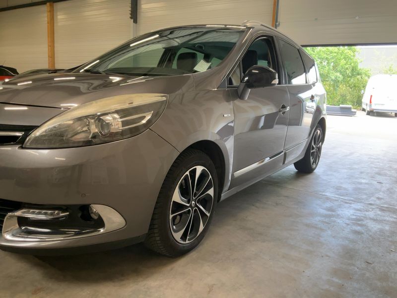 Renault Grand Scenic 1.6 dCi Energy Bose — zdjęcie 2