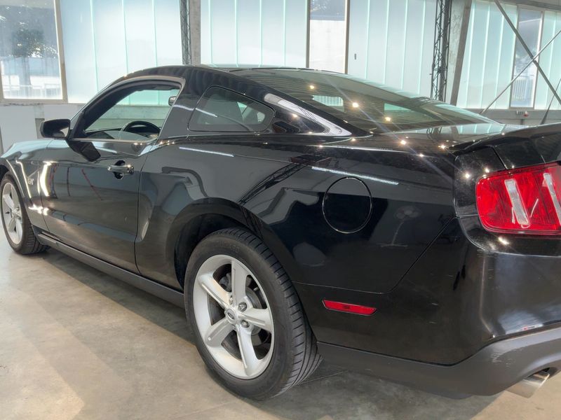 Ford Mustang 5.0 Ti-VCT V8 GT — zdjęcie 3