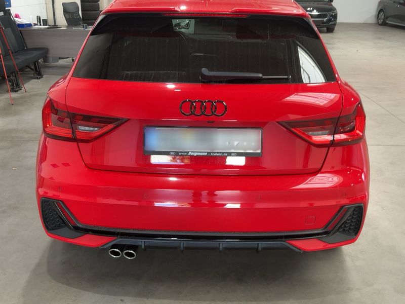 Audi A1 Sportback 40 TFSI S line — zdjęcie 5