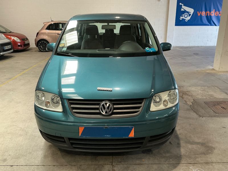 Volkswagen Touran 1.9 TDI Conceptline 2005 – снимка 7