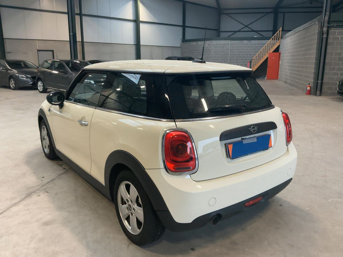 MINI One 2019 — photo 7