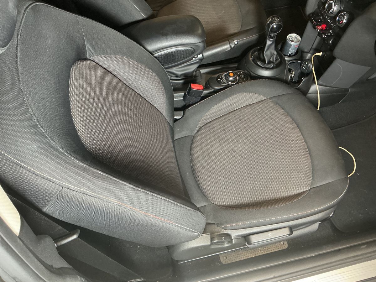 MINI One 2019 — photo 34