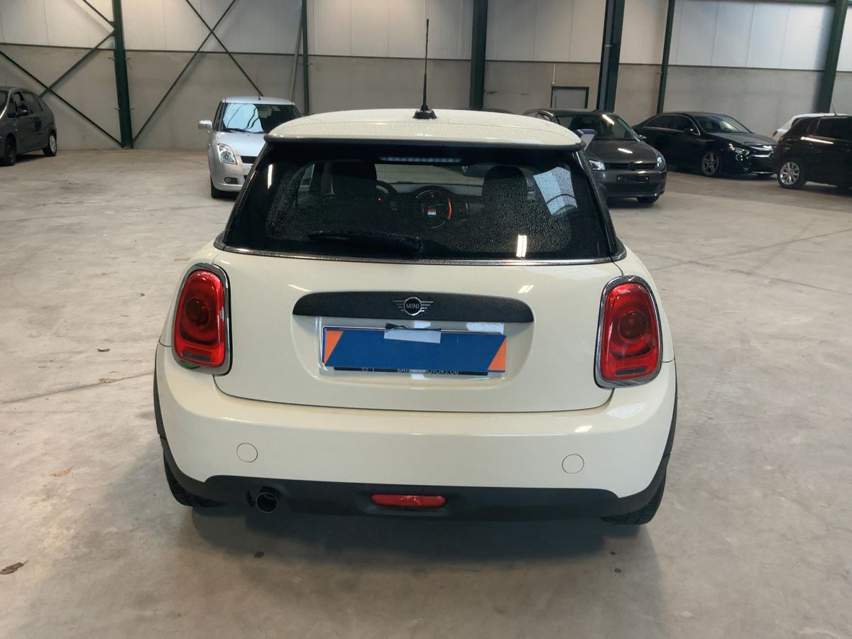 MINI One 2019 — photo 8