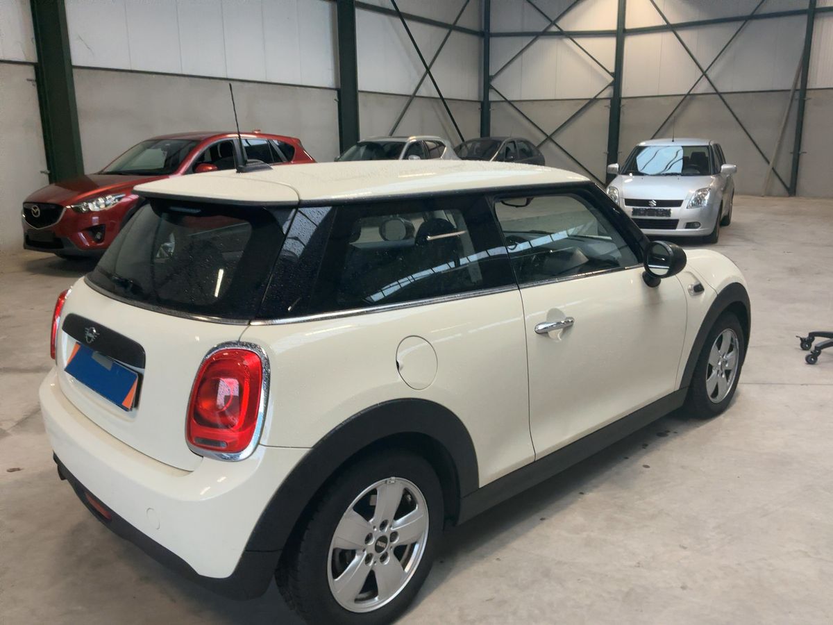 MINI One 2019 — photo 9