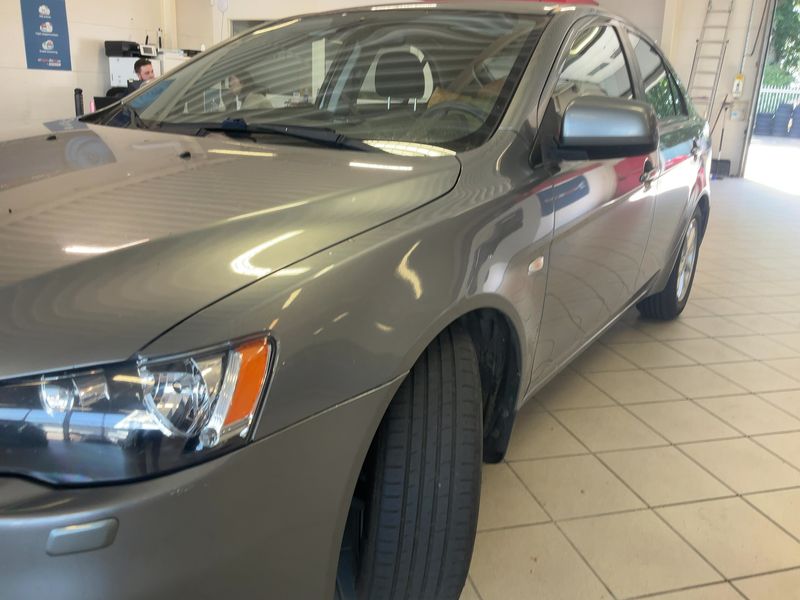 Mitsubishi Lancer 1.6 Lancer — zdjęcie 2