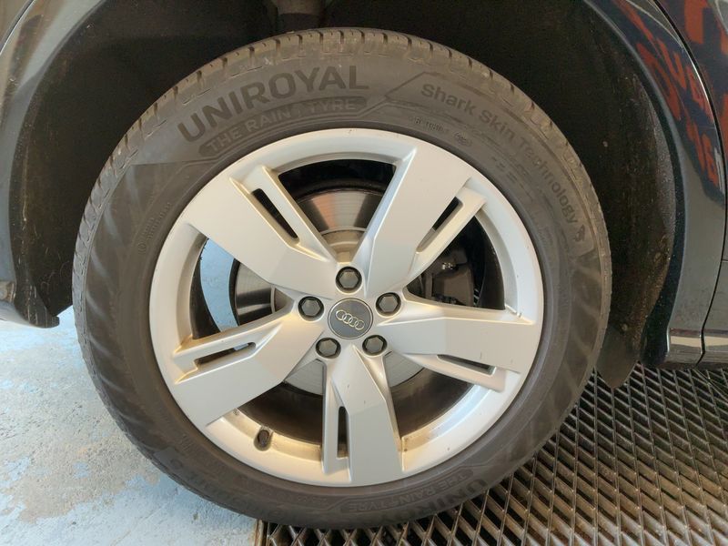 Audi Q5 40 TDI quattro Sport 2019 – снимка 9