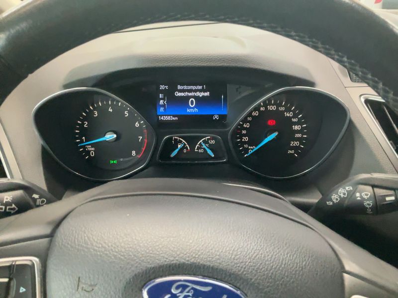 Ford C-Max 1.5 EcoBoost Titanium — zdjęcie 13