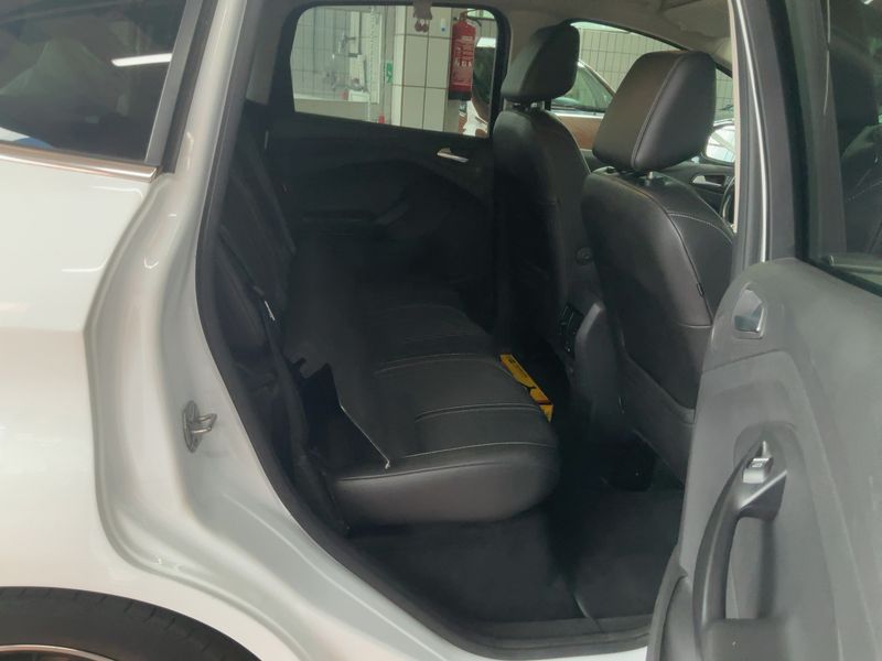 Ford C-Max 1.5 EcoBoost Titanium — zdjęcie 14