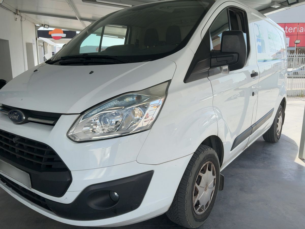 Ford Transit 2016 — photo 1